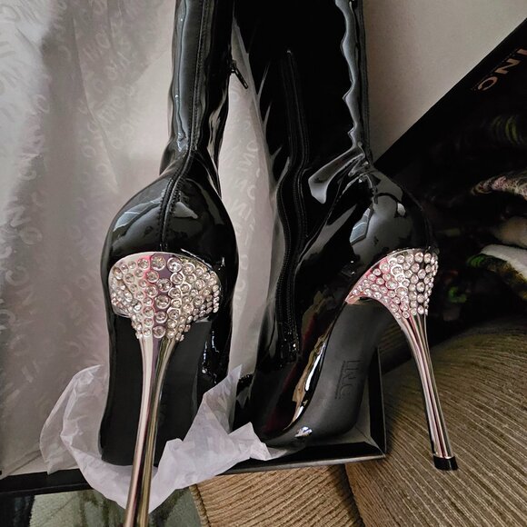 Patent Over the Knee Boots - Picture 5 of 6